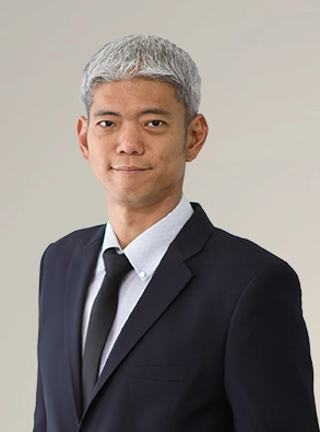 นายวินเซ็น ลัว บิค ยอง 